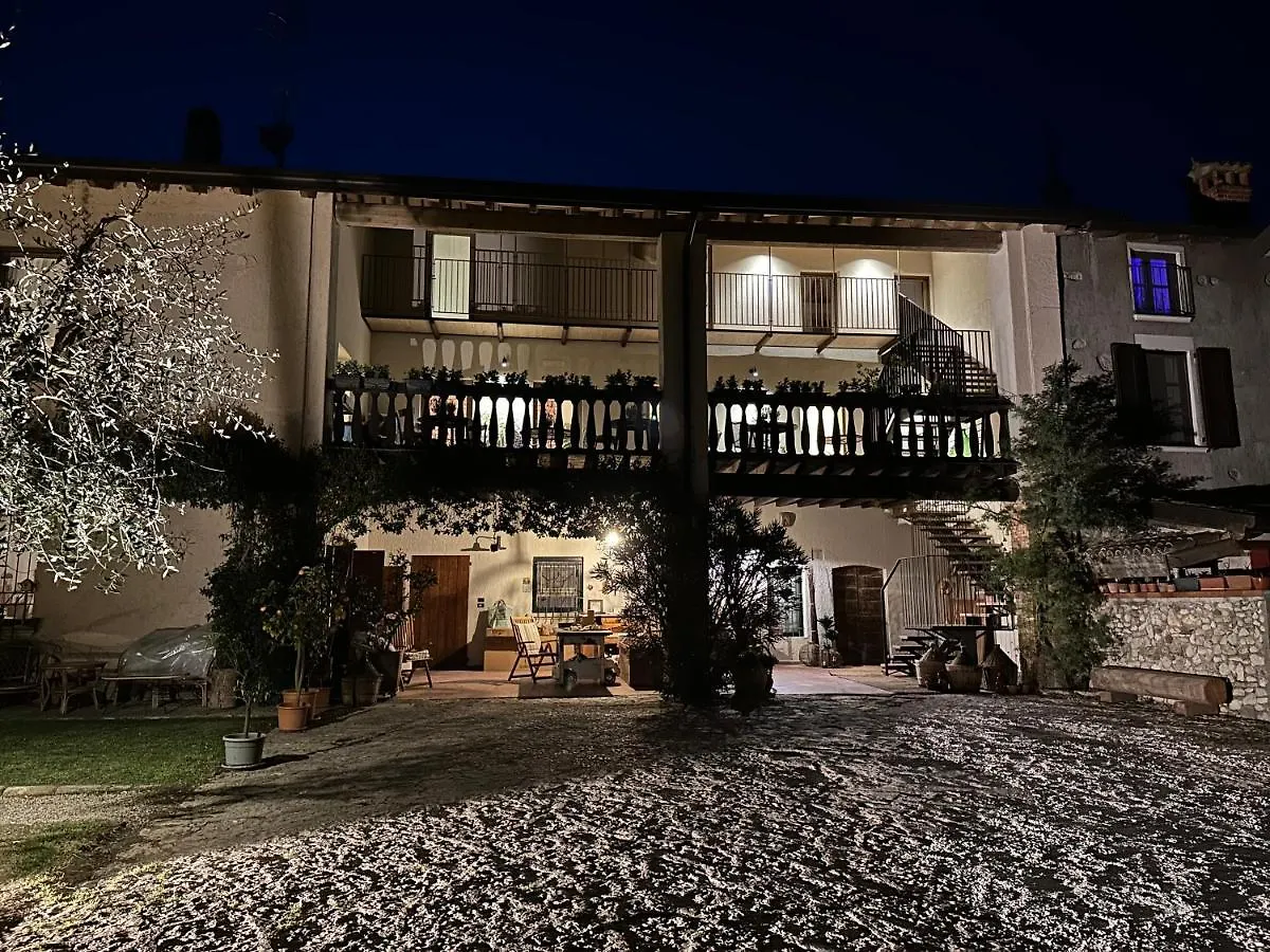 Corte Vallio Desenzano del Garda Olaszország