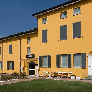 https://hotel-forlanini-52.emilia-romagnahotels.net