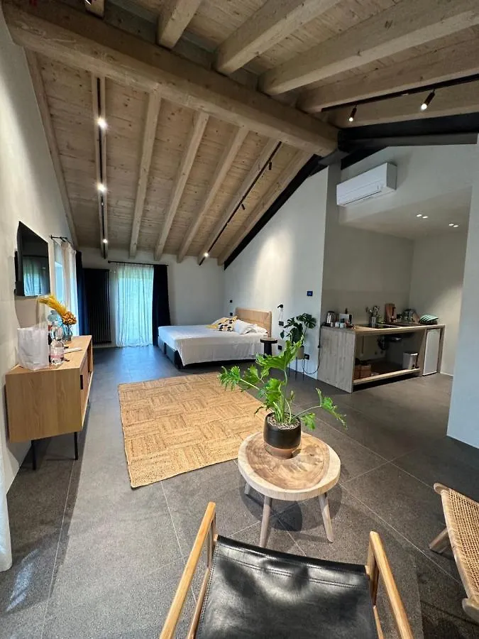 Corte Vallio Bed & Breakfast Desenzano del Garda