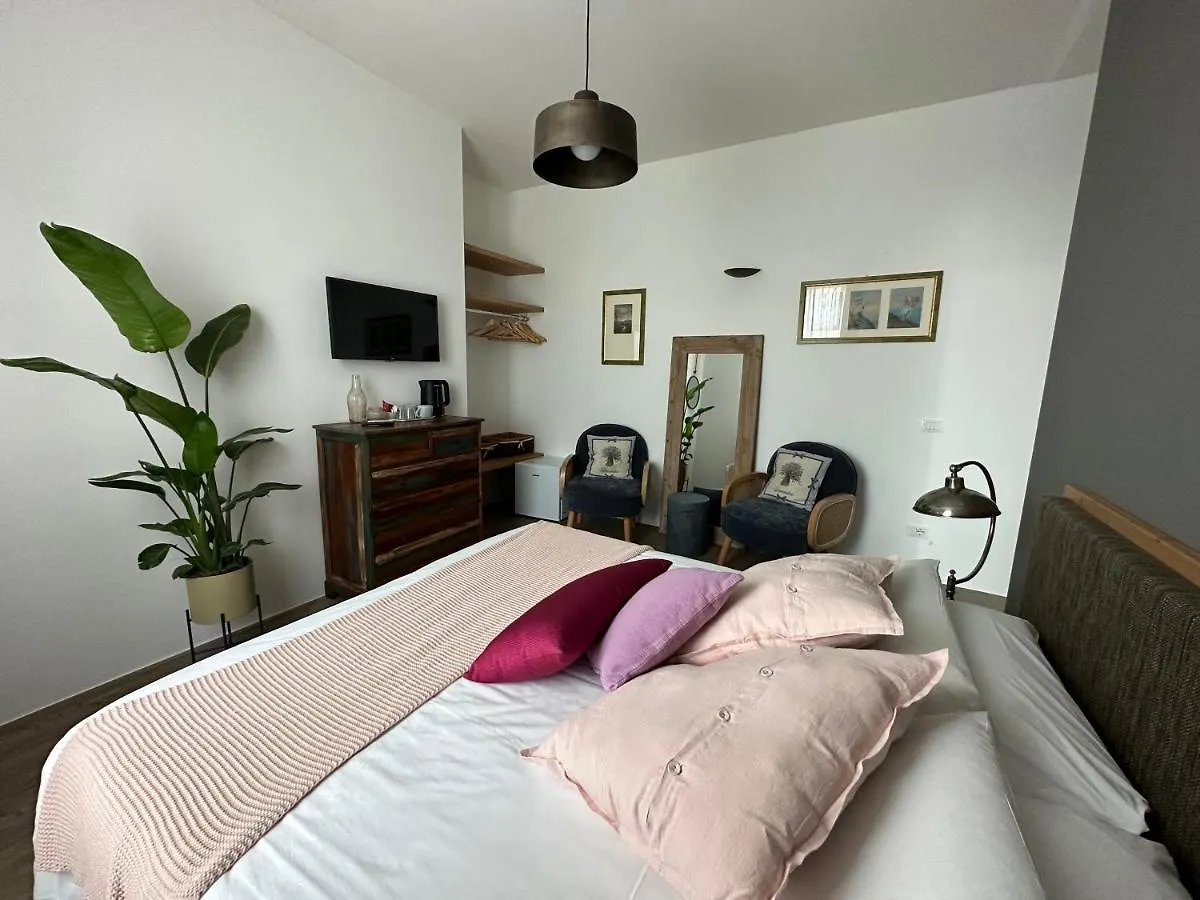 Corte Vallio Desenzano del Garda
