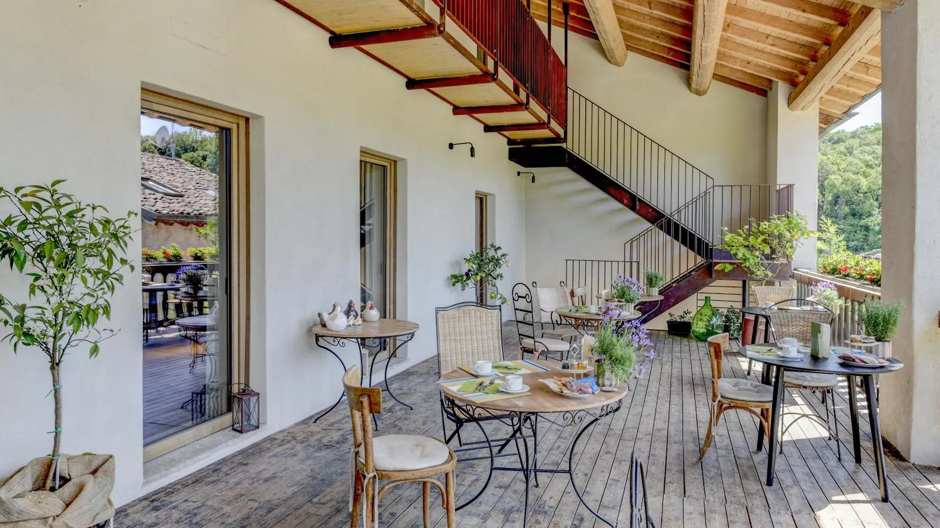 Corte Vallio Bed & Breakfast Desenzano del Garda